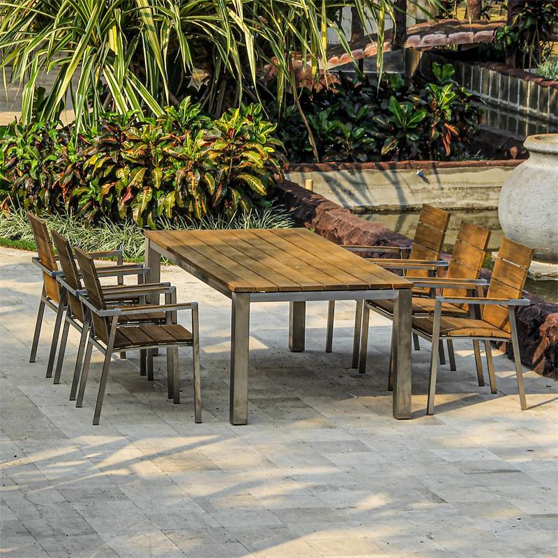 Ensemble de chaises empilables Zilart Vintage 210 composé d'une table à manger Zilart 210 x 100 et de chaises empilables Zilart