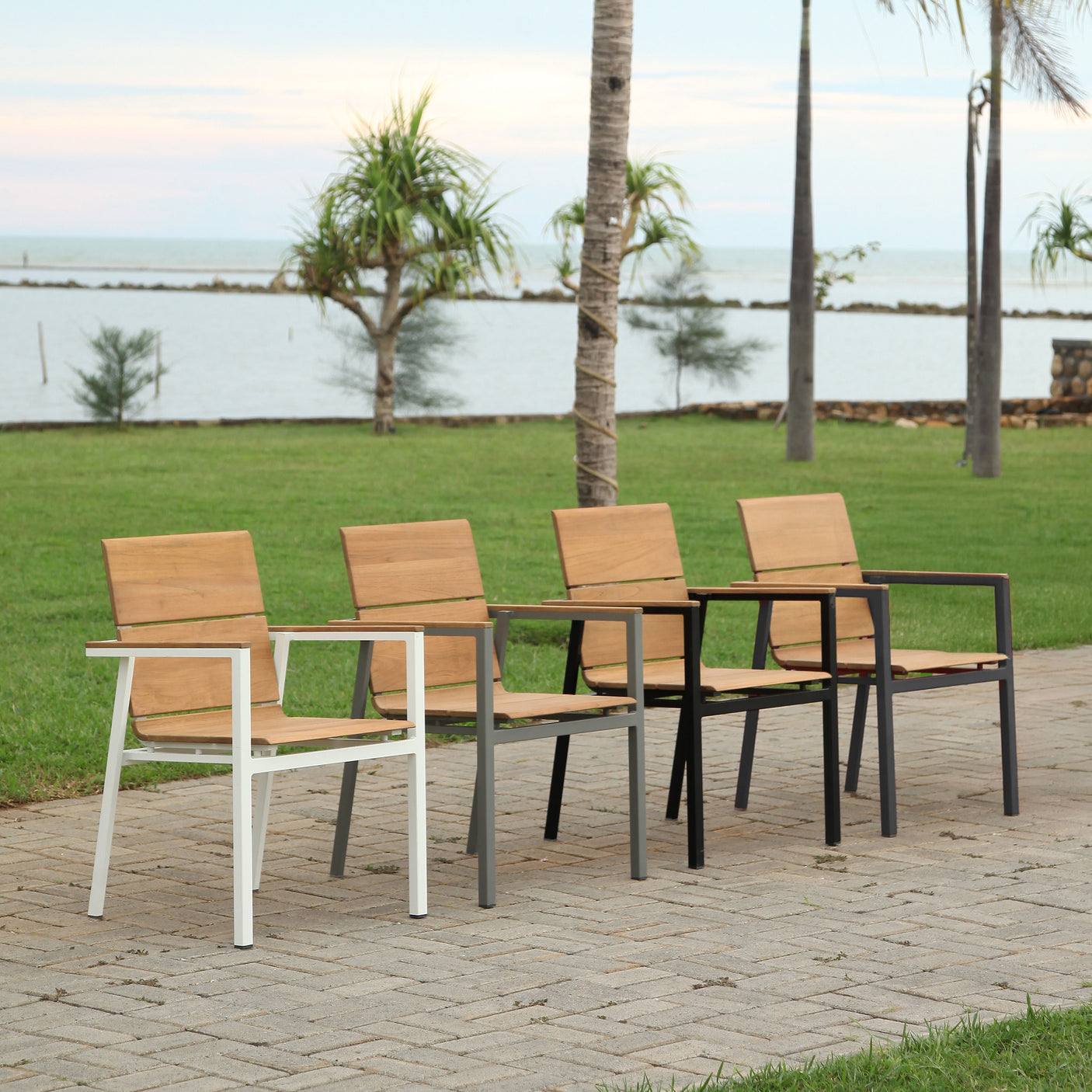 Fides Color Stapelstuhl Set 150 Teak Grade A mit Aluminiumgestell bestehend aus Fides Color Tisch 150 x 100 und Fides Color Stapelstühlen