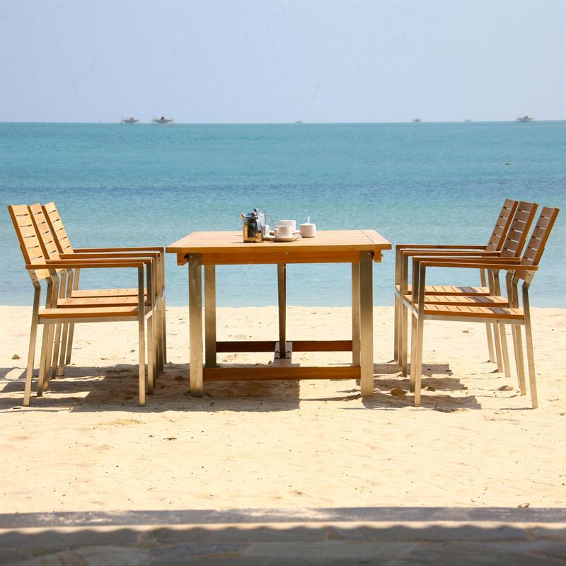 Moselle Ausziehtisch-Set 220 bestehend aus Moselle Ausziehtisch 220/160 x 100 und Moselle Stapelstühlen aus Teak mit Edelstahl