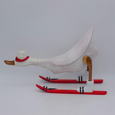 Duck »David« - large, bent forward, white with skis