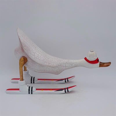 Duck »David« - large, bent forward, white with skis