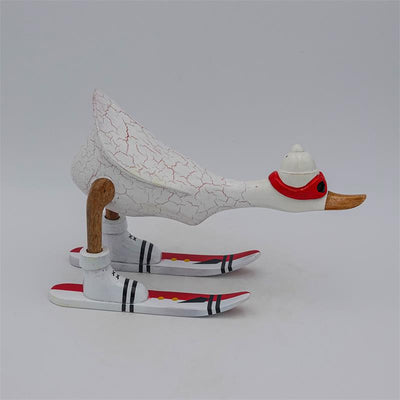 Duck »Dominik« - small, bent forward, white with skis