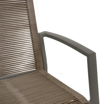 Chaise empilable Yuma avec dossier haut en corde résistante aux intempéries + aluminium thermolaqué